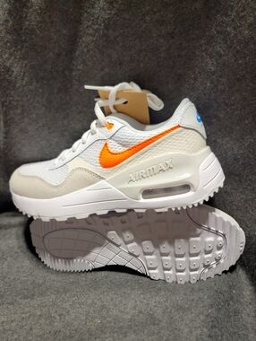 Nike Air Max SYSTM